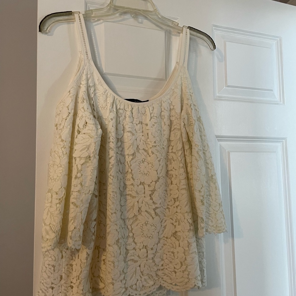 White House black market cream lace cold shoulder top. x small